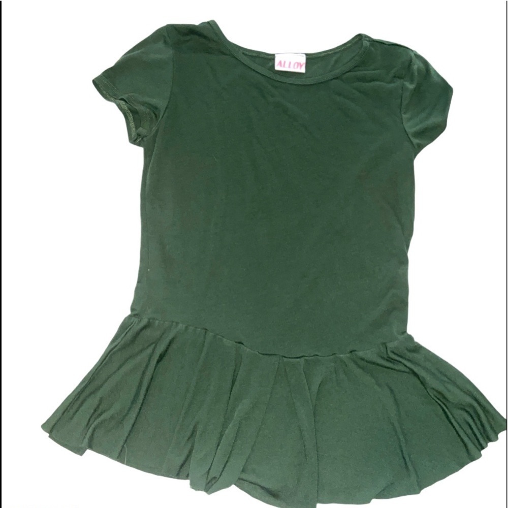 ALLOY Vintage Kids Short Sleeve Green Tee Size Small